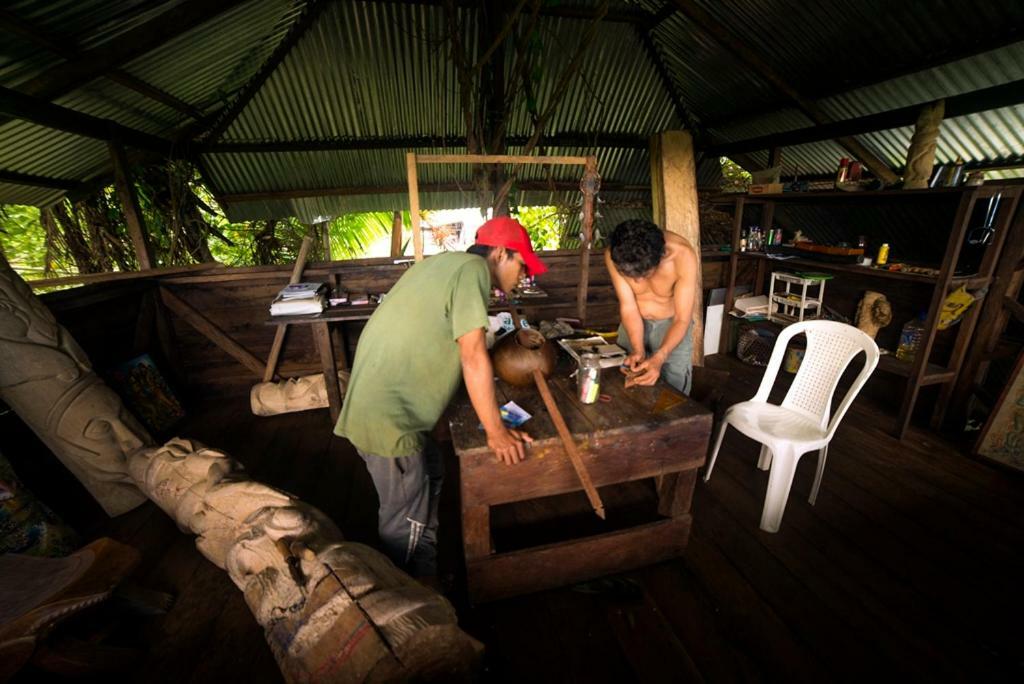 Хостел Ayahuasca Пуэрто-Наринио Экстерьер фото