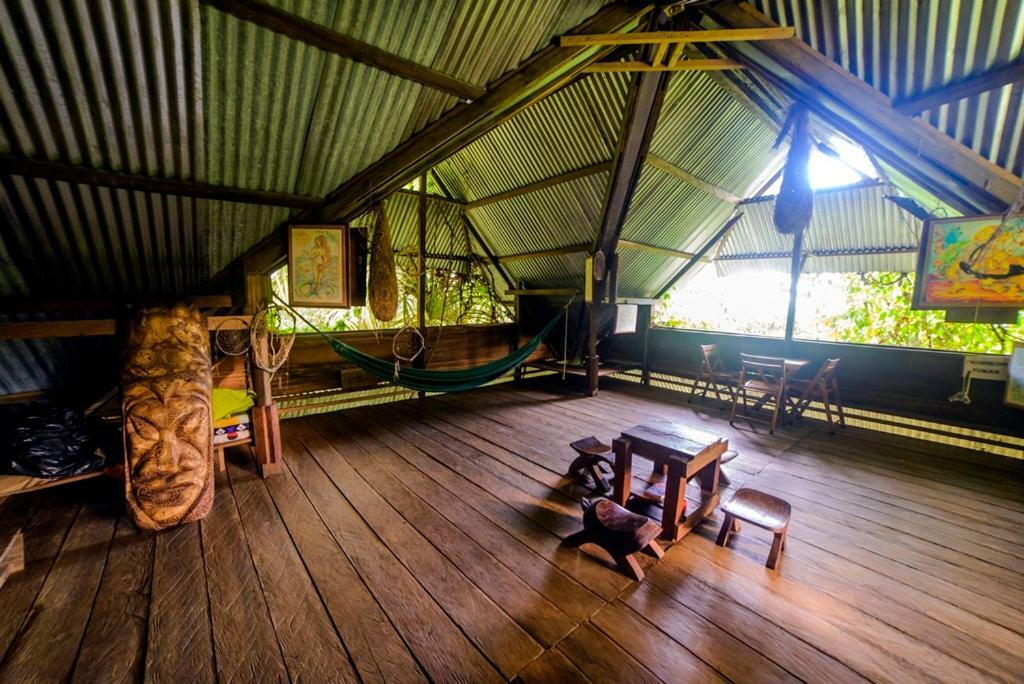 Хостел Ayahuasca Пуэрто-Наринио Экстерьер фото
